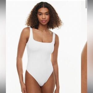 Contour Squareneck Bodysuit